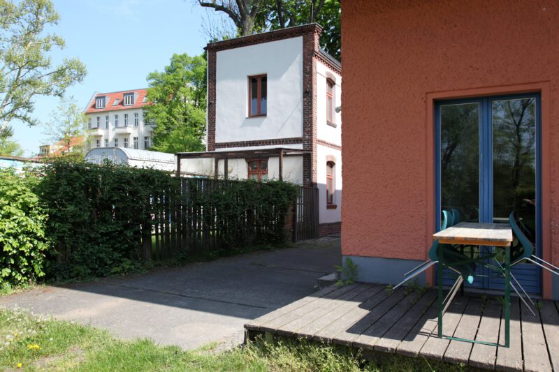 Spreeinsel Haus-Altbauneubau-Ansicht-hinten